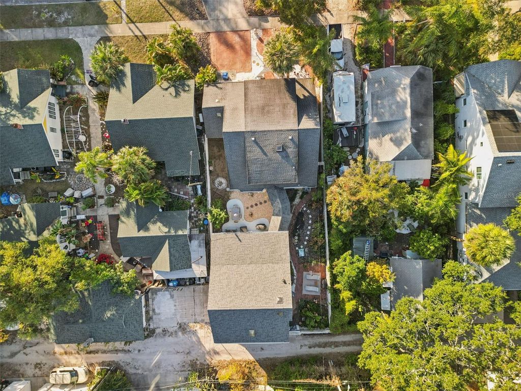 Photo of 945 11th Street N, St Petersburg, FL 33705 (MLS # TB8478997)