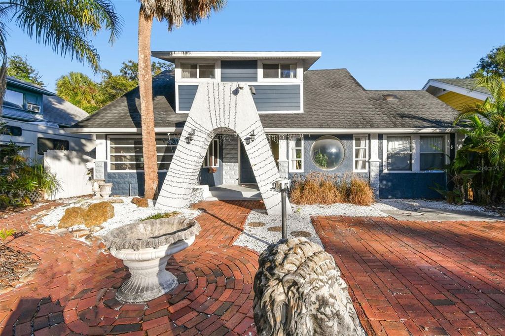 Photo of 945 11th Street N, St Petersburg, FL 33705 (MLS # TB8478997)