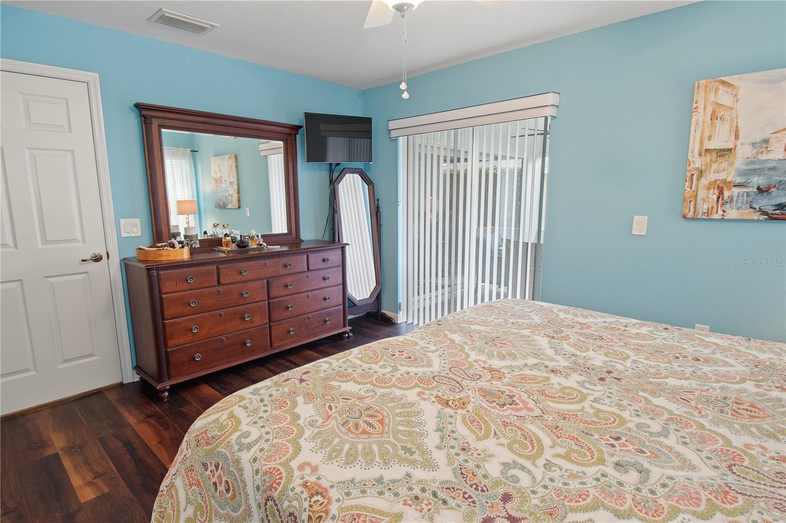 CHALET ESTATES - Residential