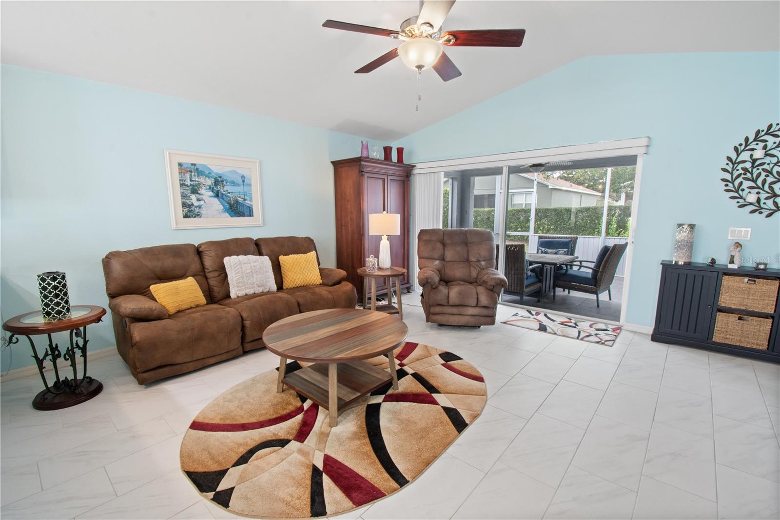 CHALET ESTATES - Residential
