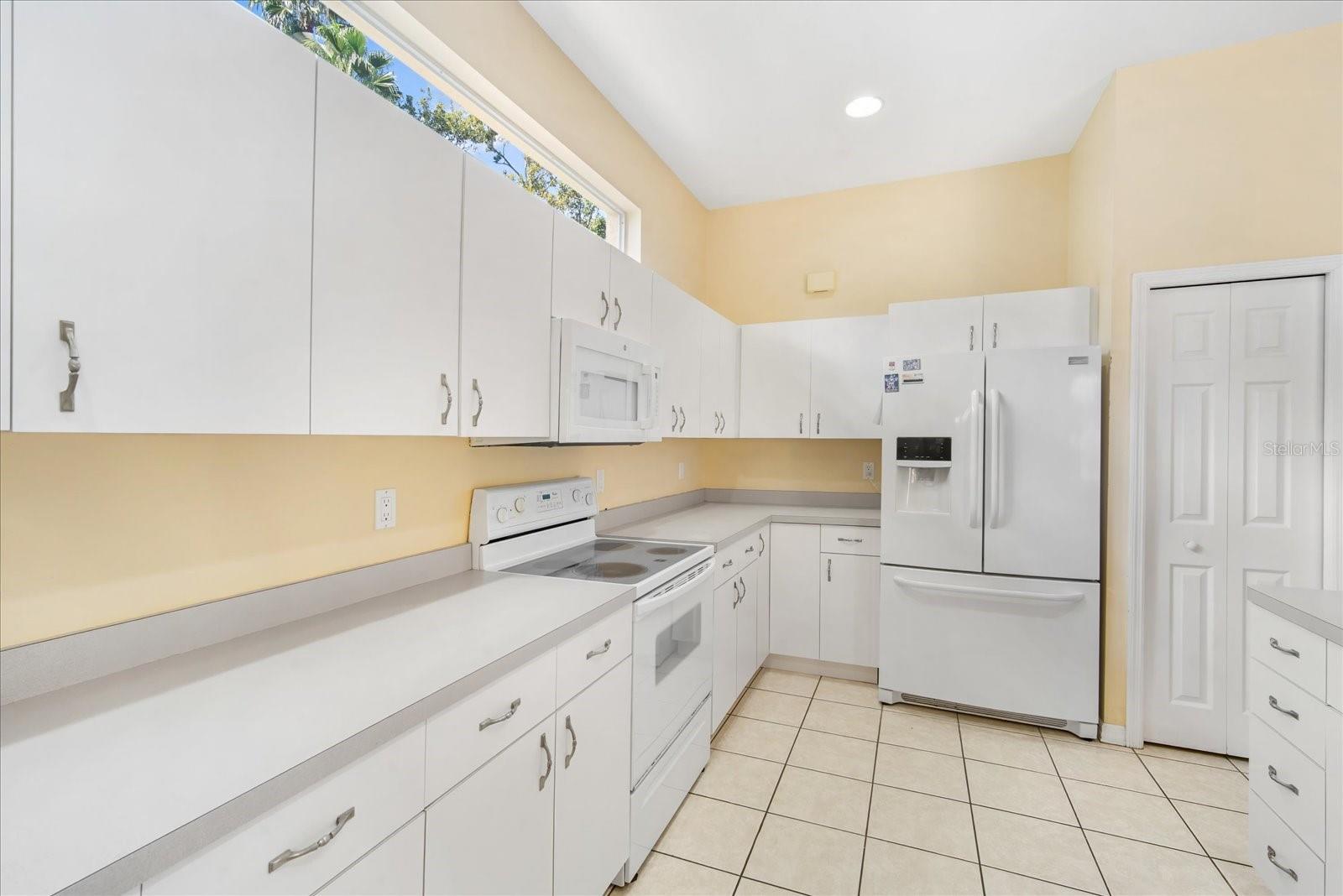 OAK COURT PH 1-B - Residential