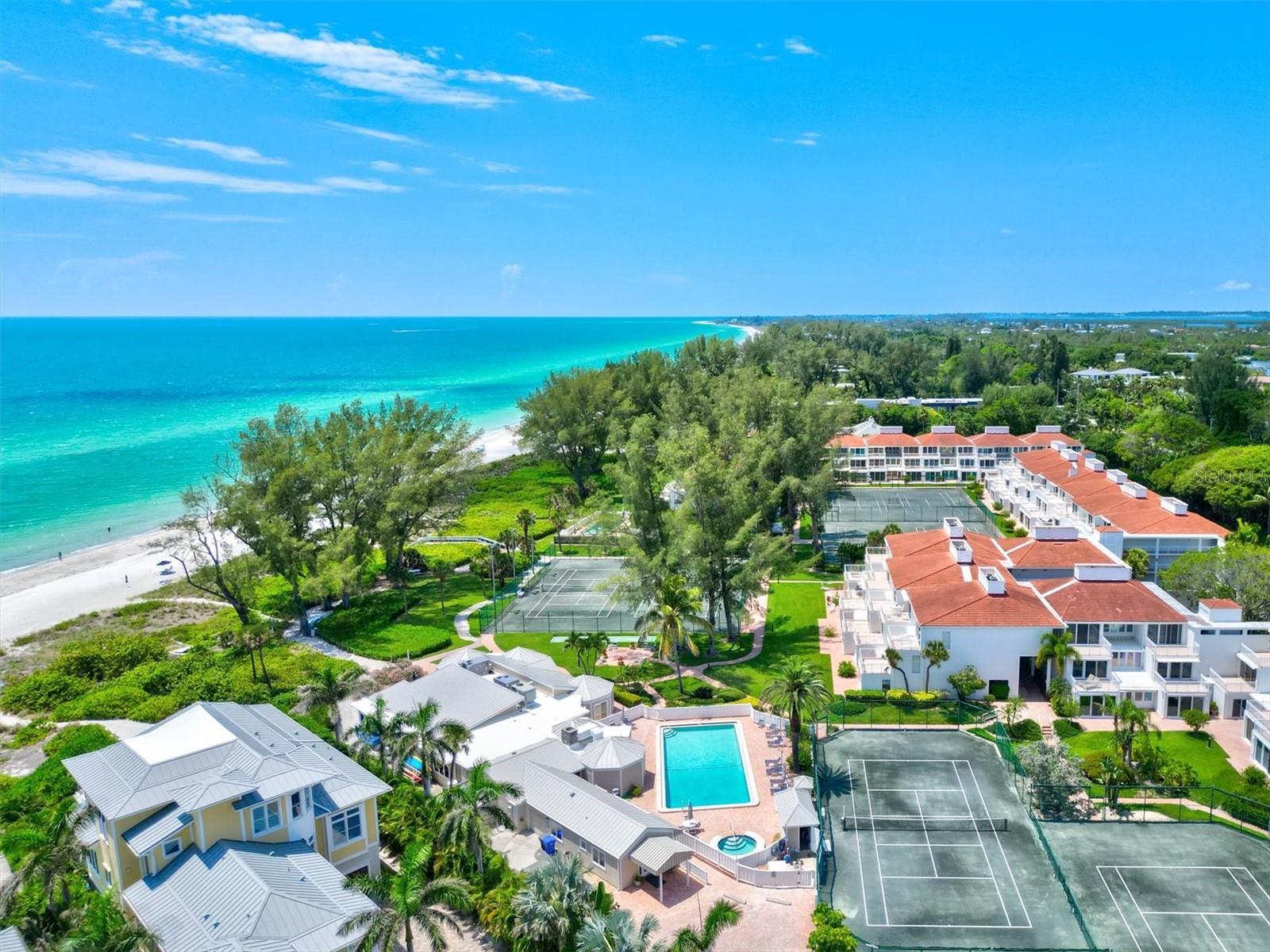 CLUB LONGBOAT BEACH & TENNIS - Residential