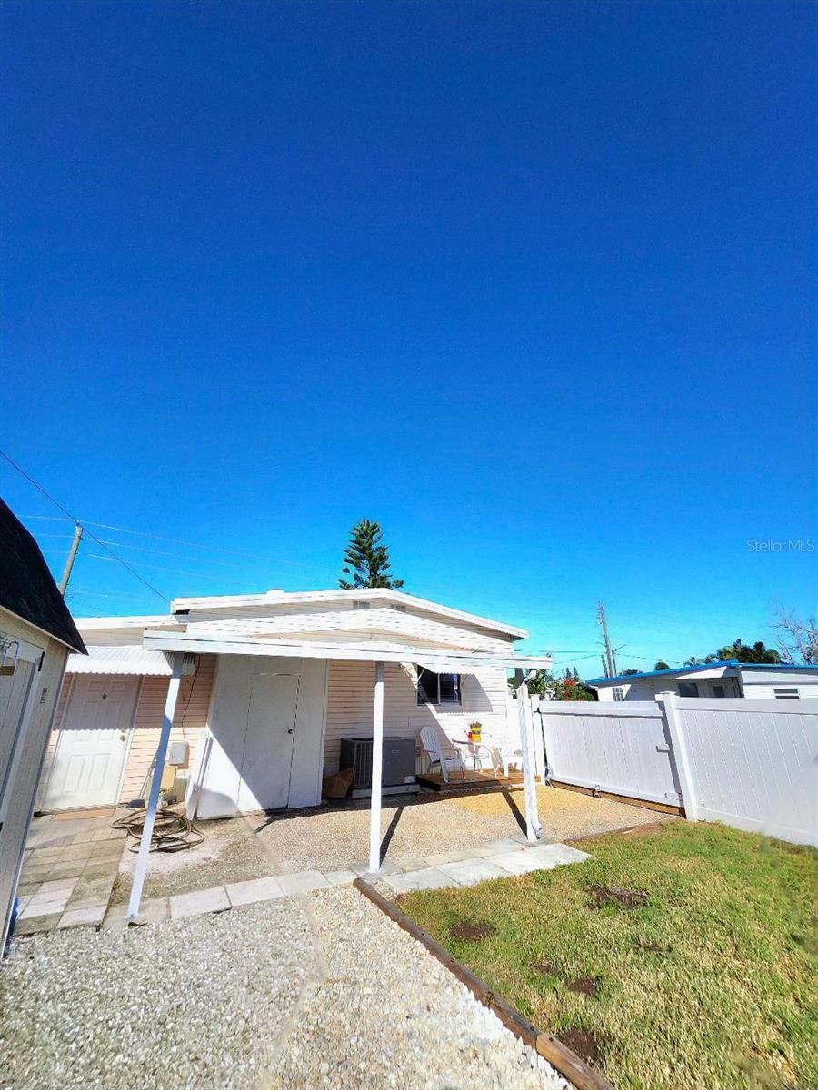 FLORIDANA MOBILE HOMESITE 1 - Residential