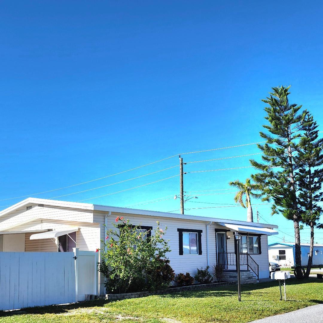 FLORIDANA MOBILE HOMESITE 1 - Residential