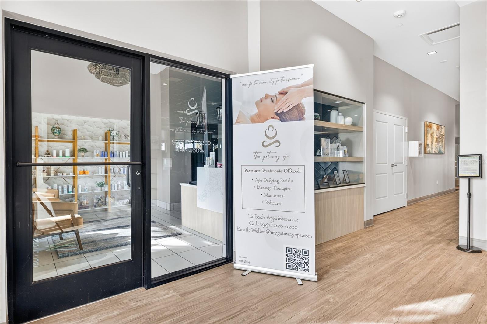 WELLEN PARK GOLF & COUNTRY CLUB - Residential