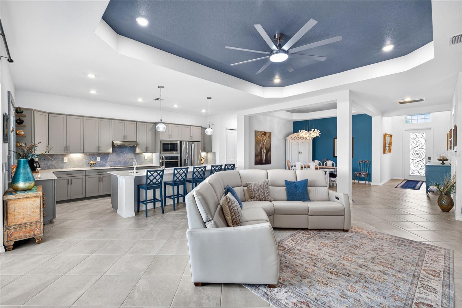 WELLEN PARK GOLF & COUNTRY CLUB - Residential