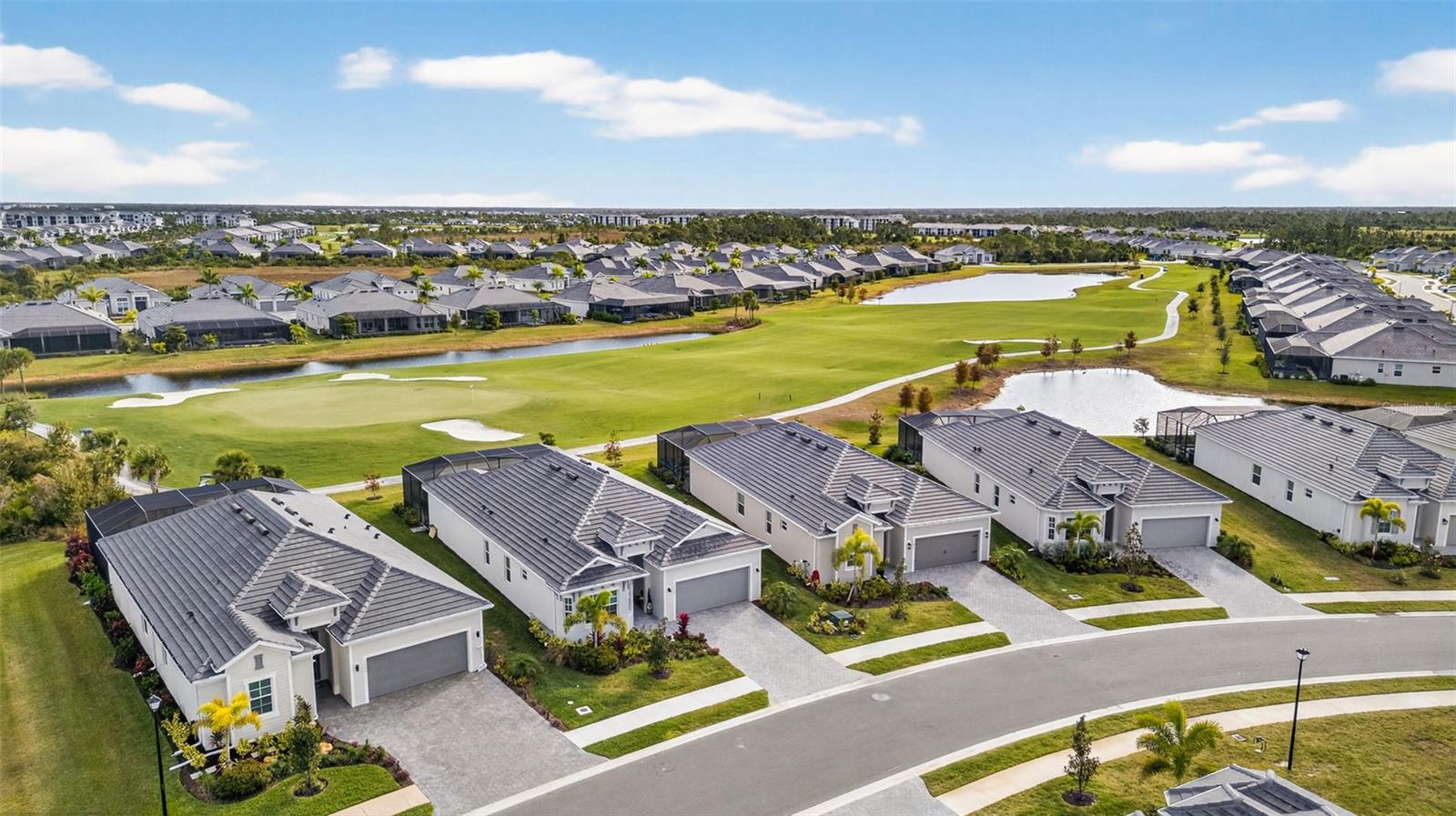 WELLEN PARK GOLF & COUNTRY CLUB - Residential