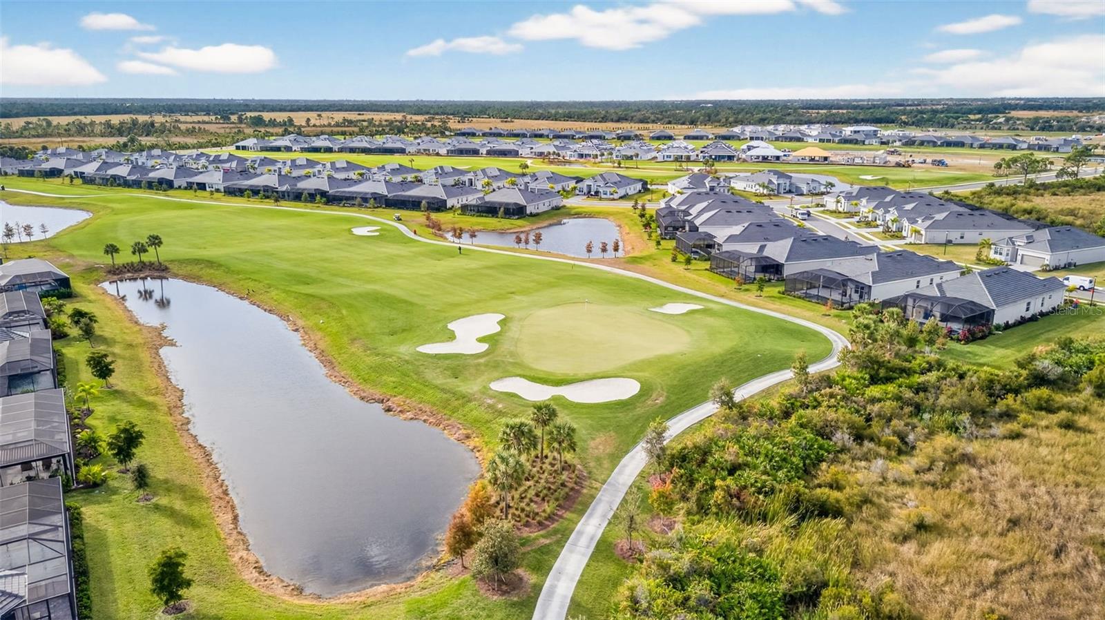 WELLEN PARK GOLF & COUNTRY CLUB - Residential