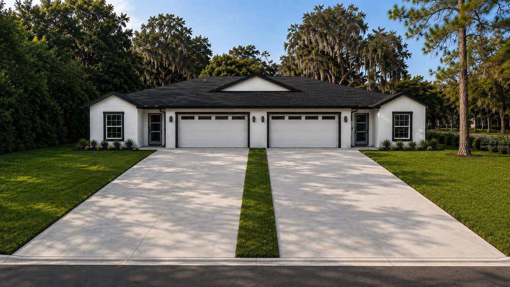 Photo of 644 E Franklin Street, Oviedo, FL 32765 (MLS # O6430042)