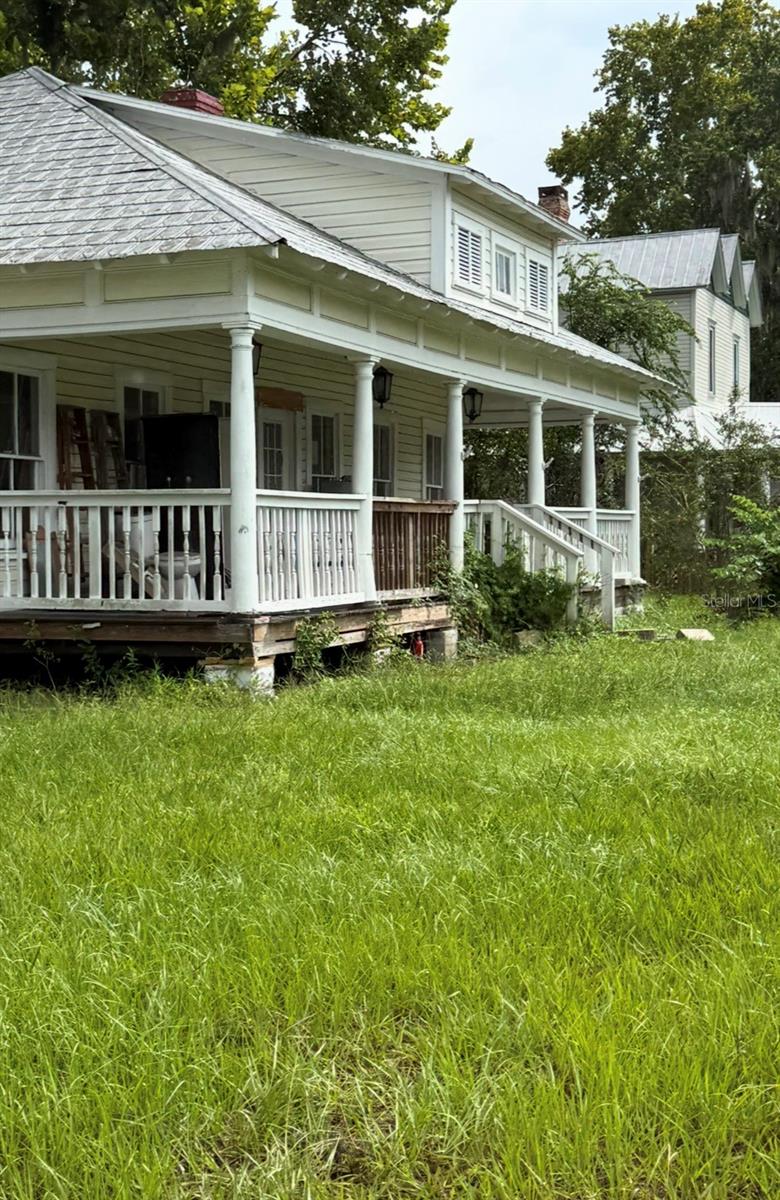 Photo of 18421 High Springs Main St, High Springs, FL 32643 (MLS # GC543789)