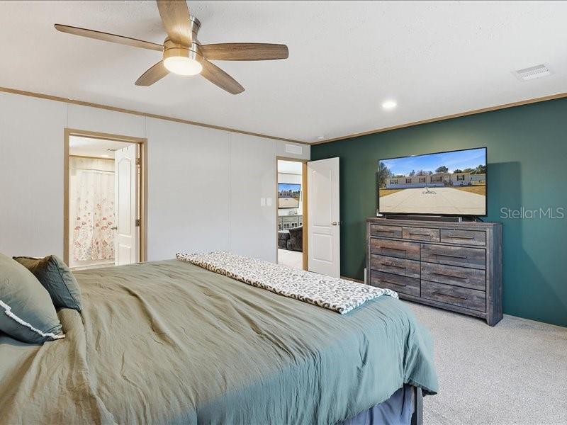 HOLIDAY ACRES UNIT 2 - Residential