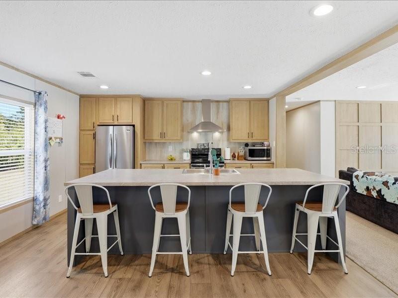 HOLIDAY ACRES UNIT 2 - Residential