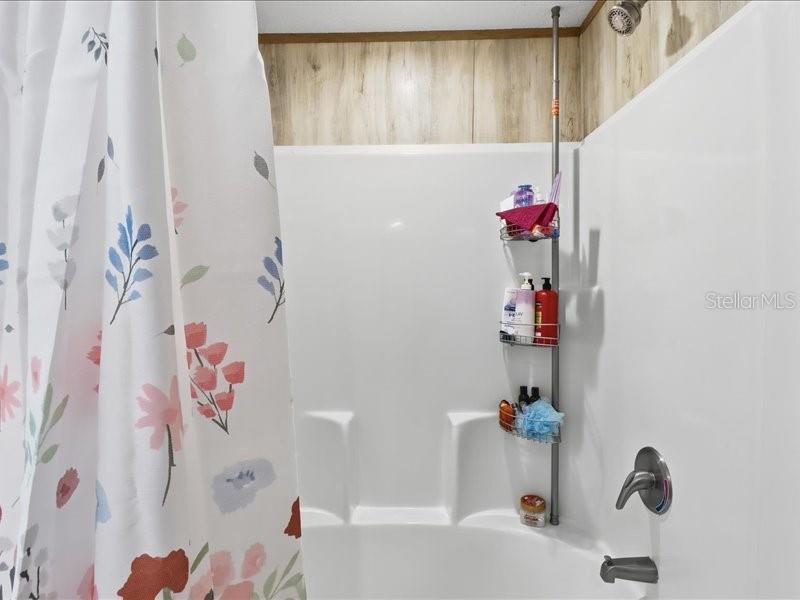 HOLIDAY ACRES UNIT 2 - Residential