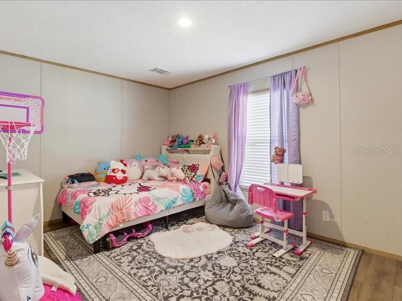 HOLIDAY ACRES UNIT 2 - Residential