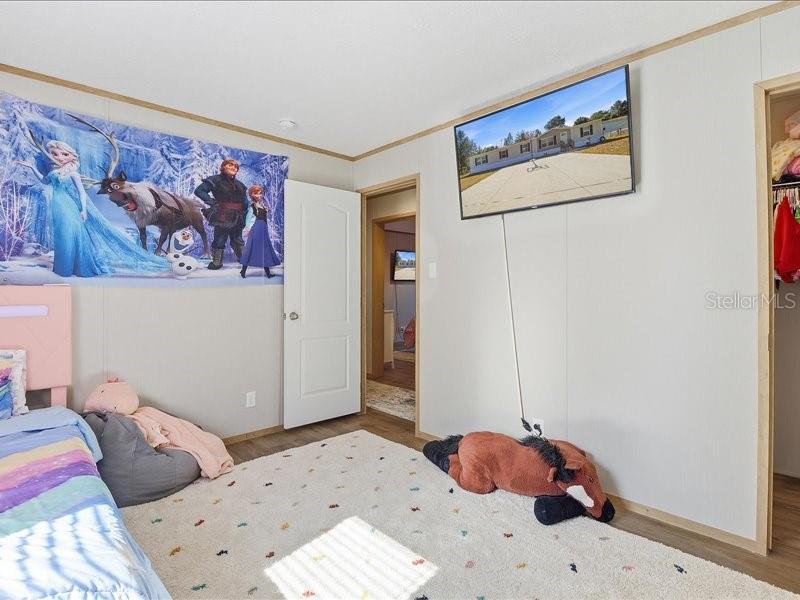 HOLIDAY ACRES UNIT 2 - Residential