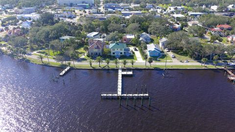 A home in DAYTONA BEACH