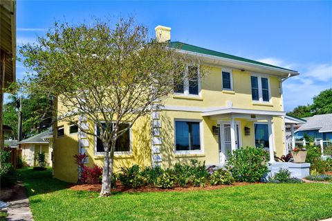 A home in DAYTONA BEACH