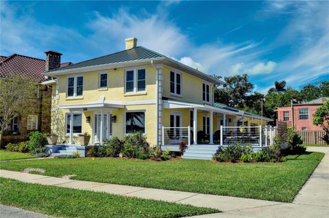 A home in DAYTONA BEACH