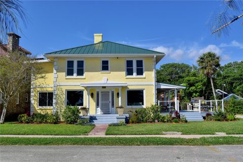 A home in DAYTONA BEACH