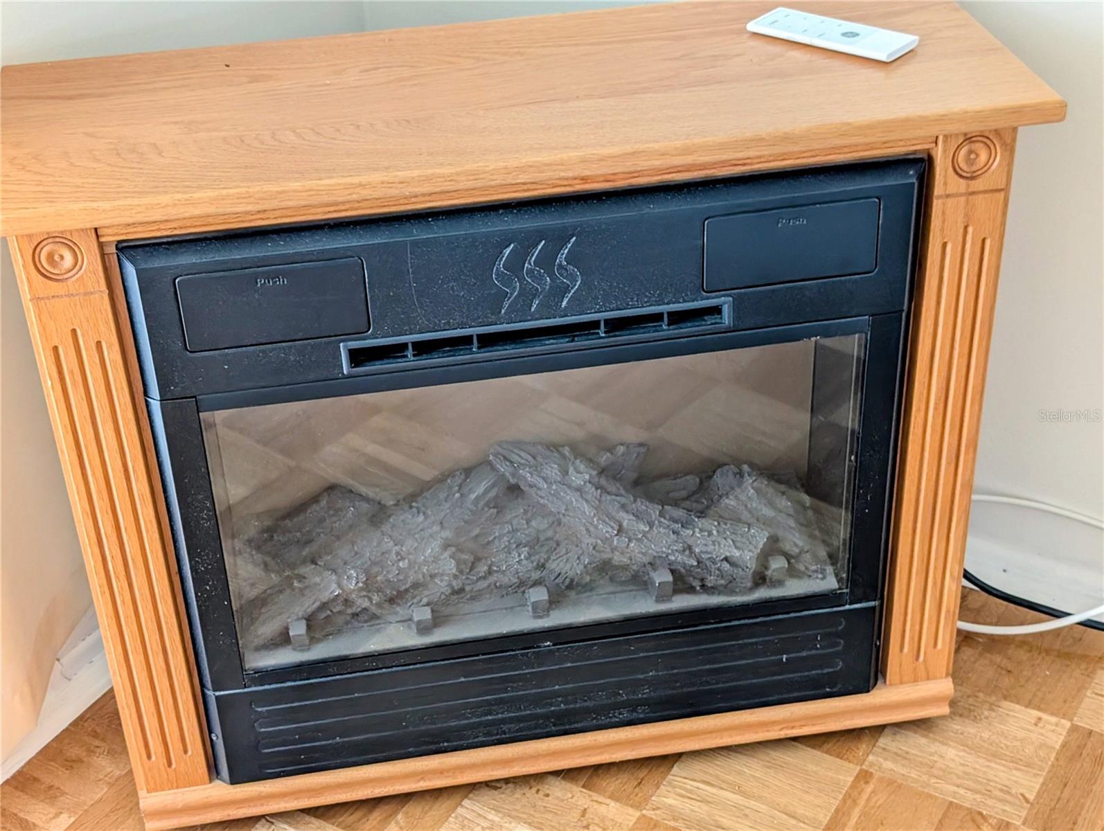 THE FOURTH BAYSHORE - Residential