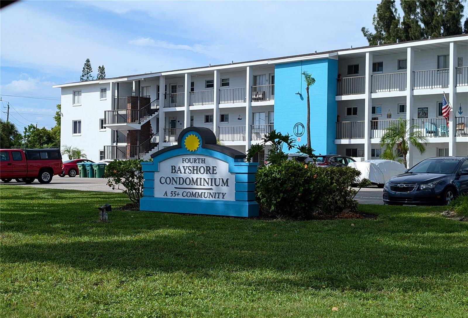 THE FOURTH BAYSHORE - Residential