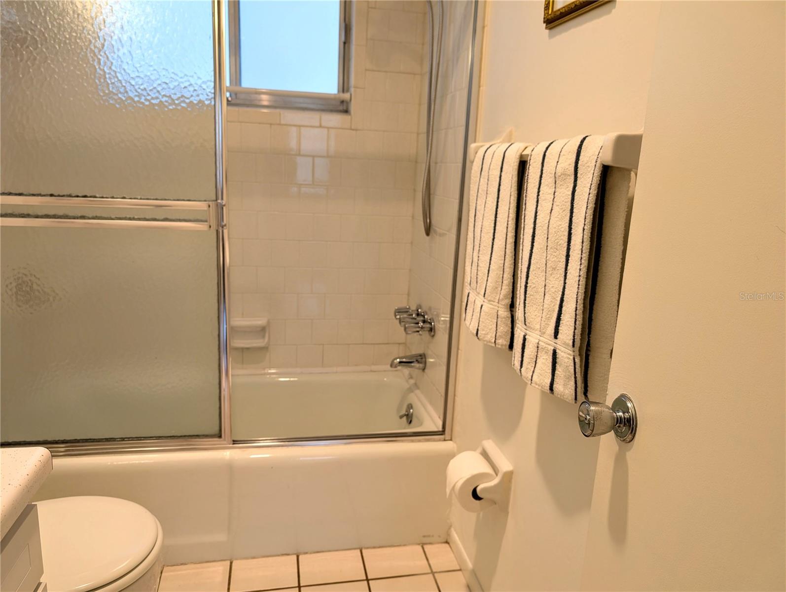 THE FOURTH BAYSHORE - Residential