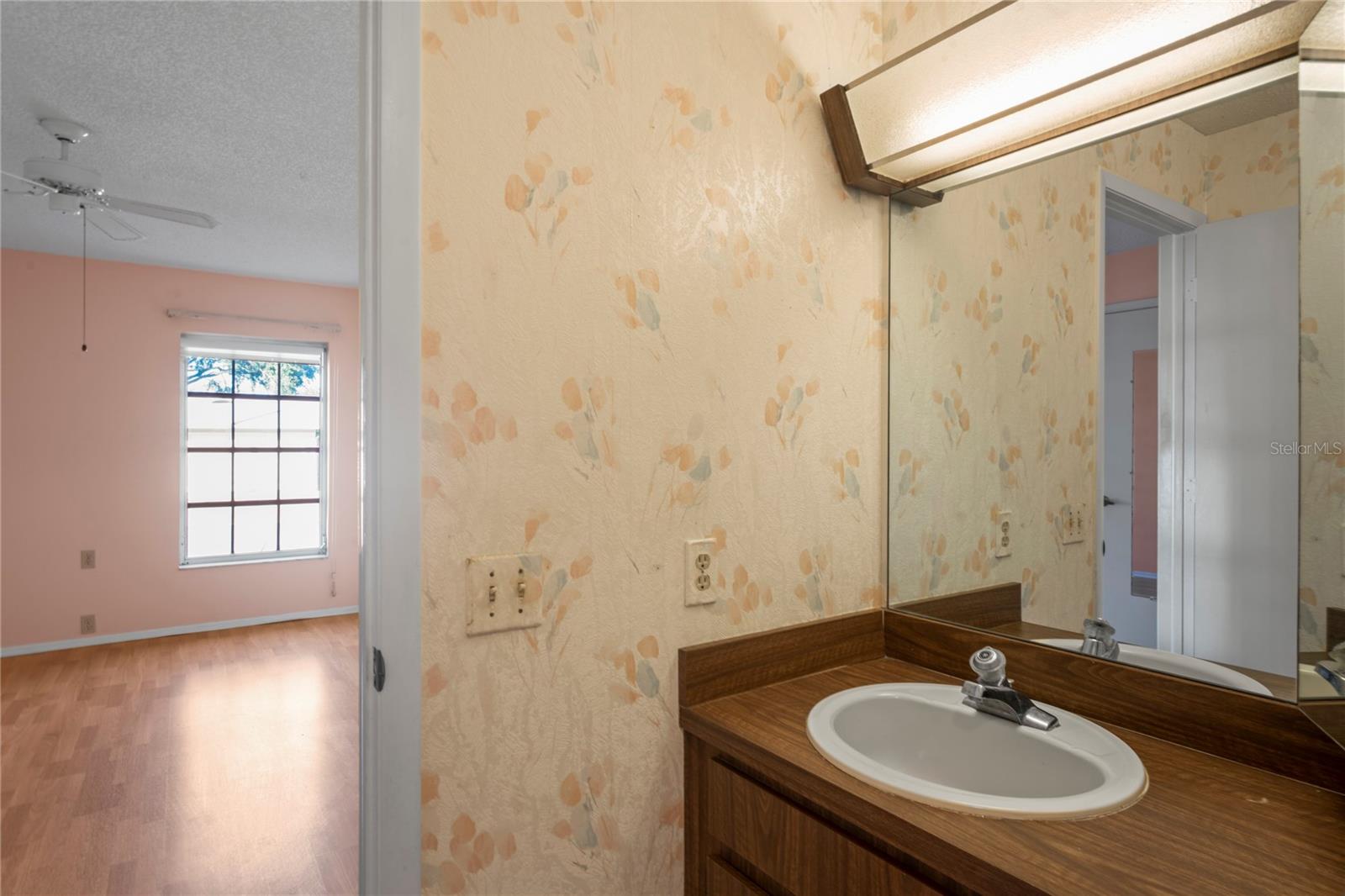 SAN CLEMENTE VILLAGE - Residential