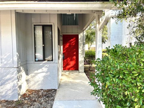 Photo of 101 N Hill Avenue #7, Deland, FL 32724 (MLS # V4945593)
