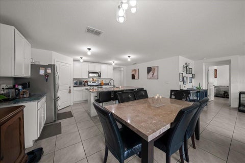 Tiny photo for 15126 SW 50th Court Road, Ocala, FL 34473 (MLS # OM731378)