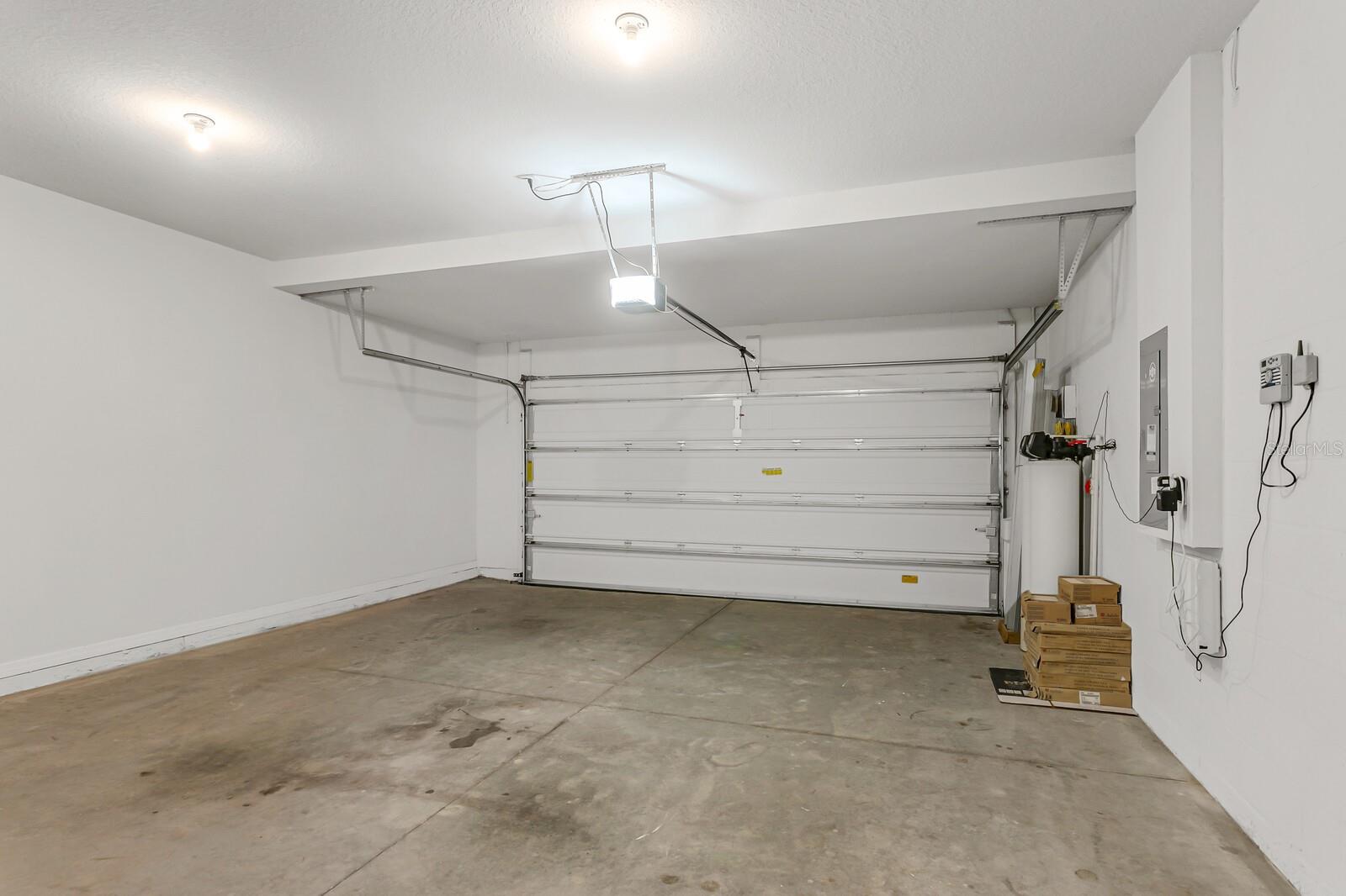 CARRIAGE PTE SOUTH PH 2C 2 - Residential