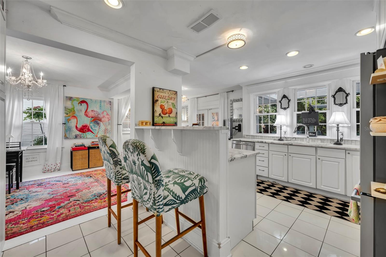 OSCEOLA COURT - Residential