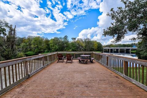 A home in TAMPA