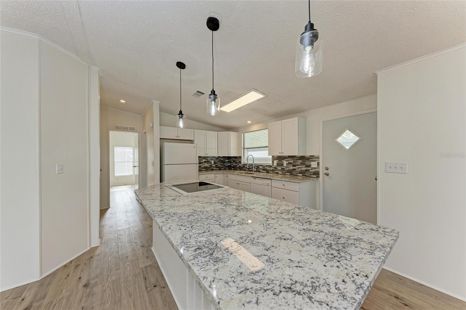 73 LEISURE WAY
