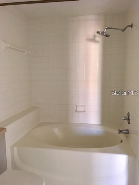 PALMS CLUB CONDO - Residential Lease