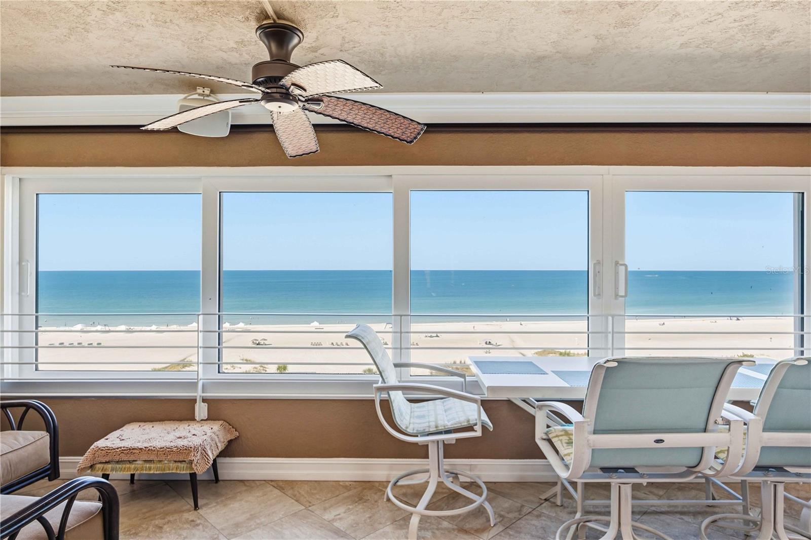 HORIZONS WEST - Residential