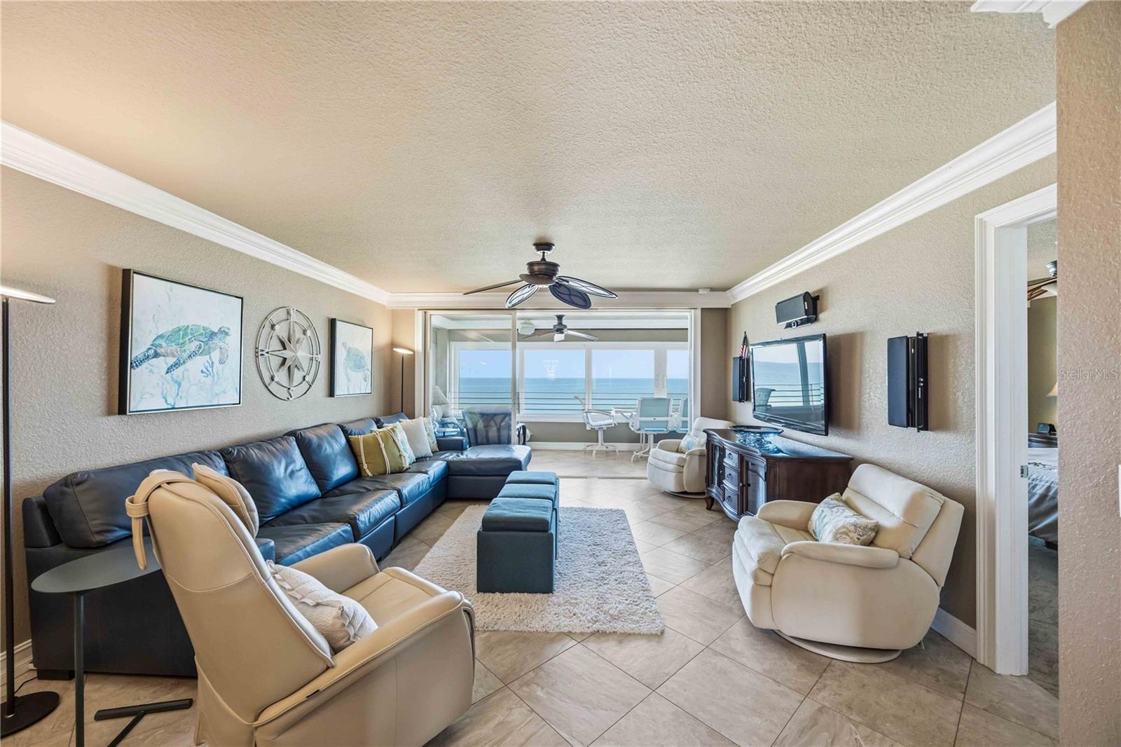 HORIZONS WEST - Residential