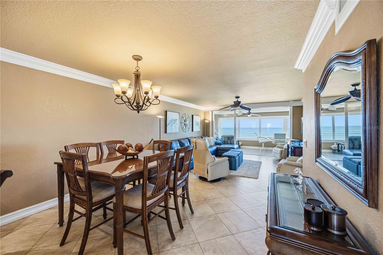 HORIZONS WEST - Residential