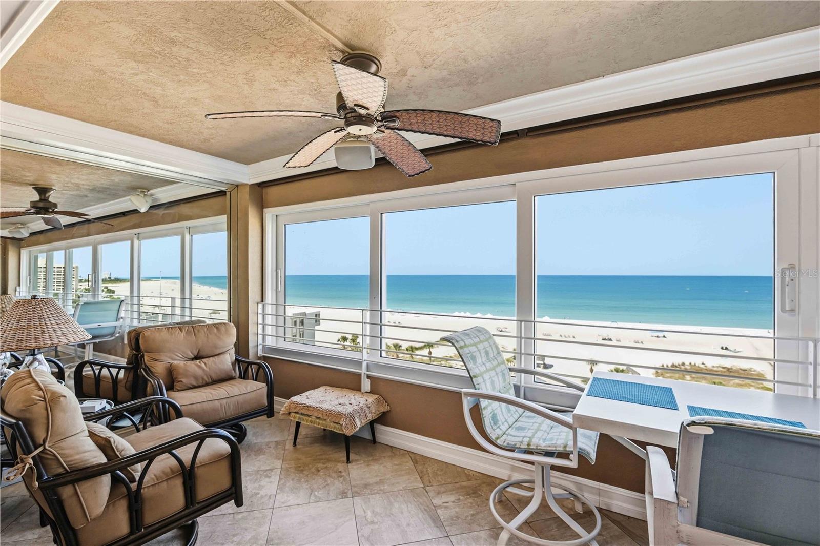 HORIZONS WEST - Residential