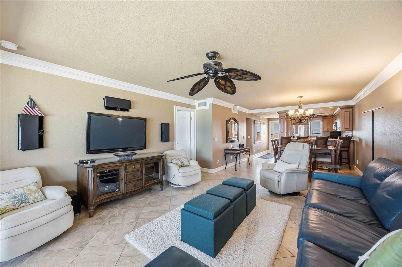 HORIZONS WEST - Residential