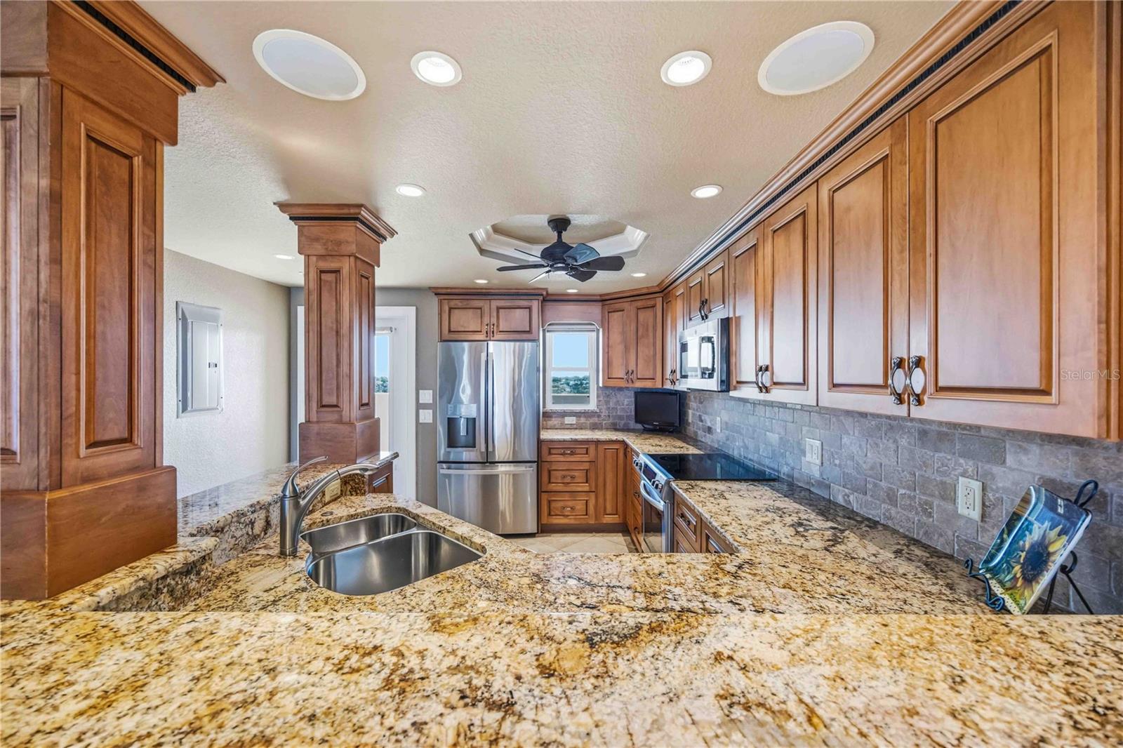 HORIZONS WEST - Residential