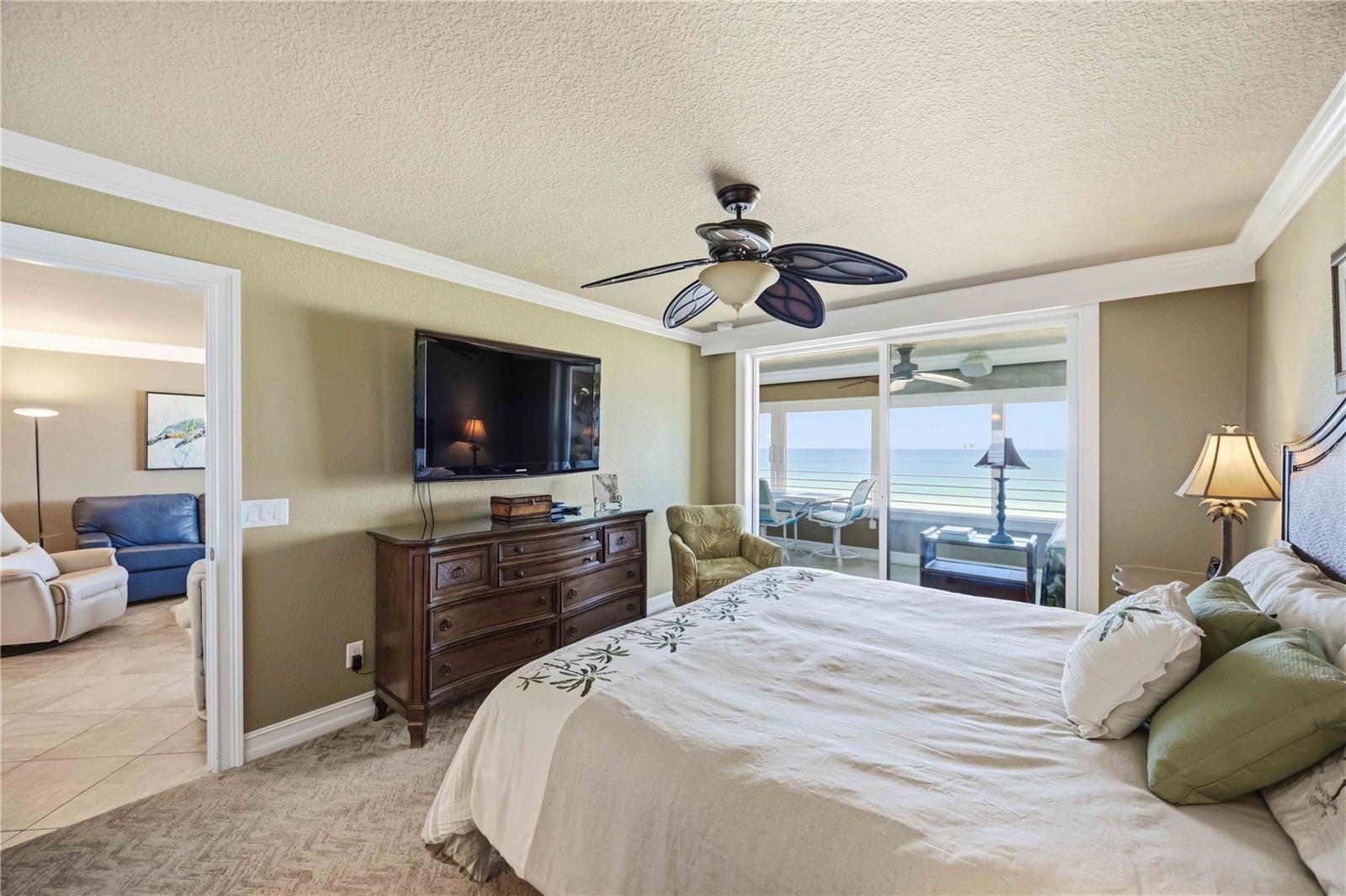 HORIZONS WEST - Residential