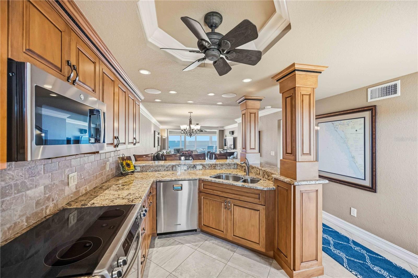 HORIZONS WEST - Residential