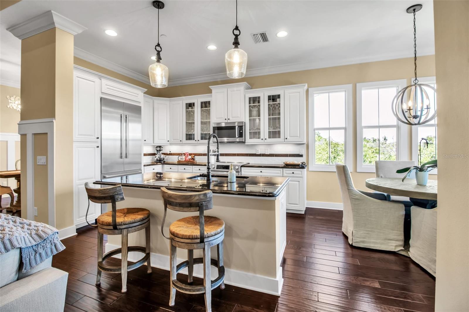 MANGROVE WALK ON HARBOUR ISLE PH 1 - Residential