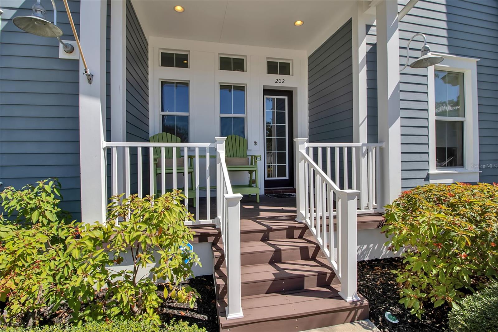 MANGROVE WALK ON HARBOUR ISLE PH 1 - Residential