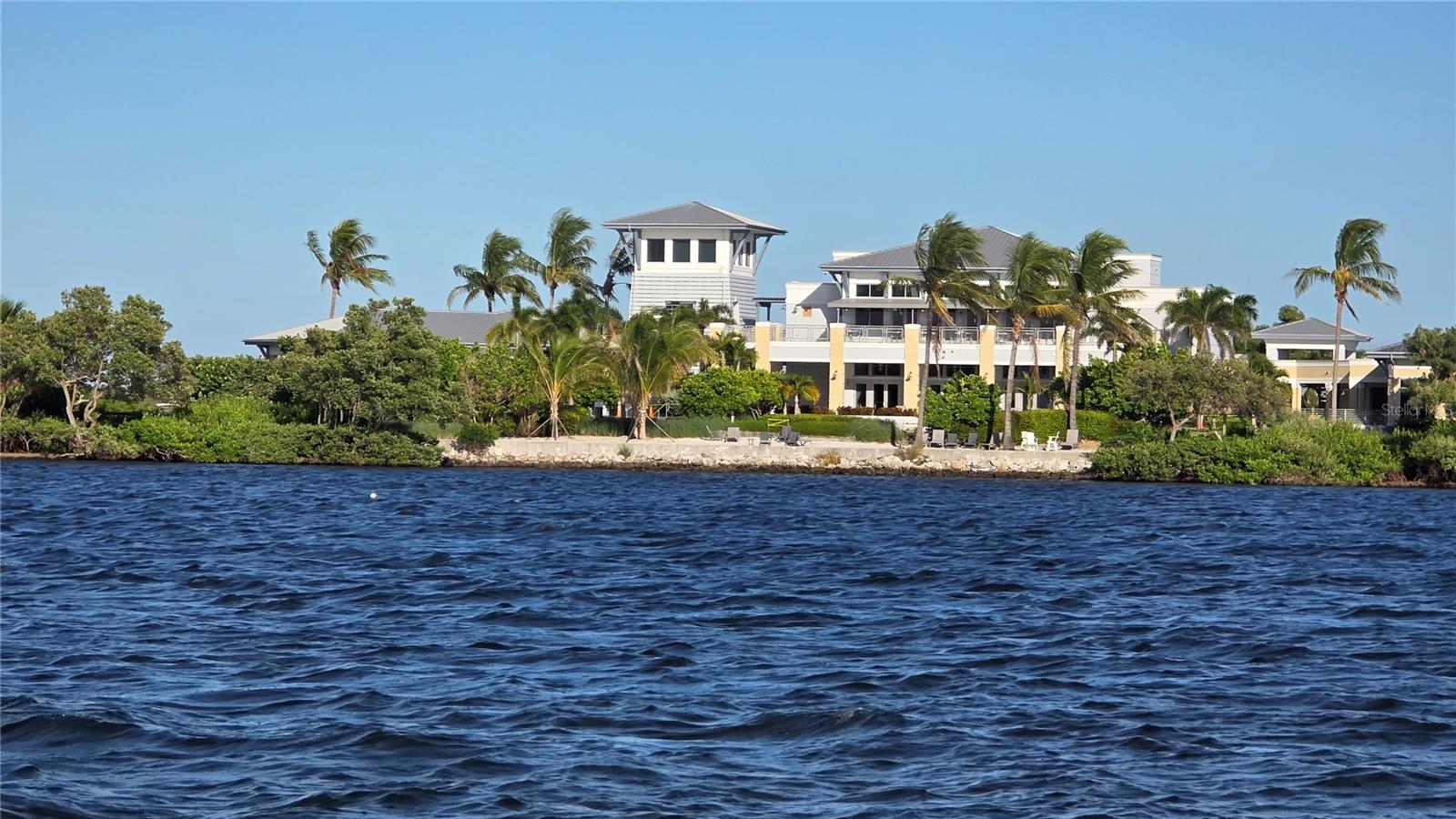 MANGROVE WALK ON HARBOUR ISLE PH 1 - Residential