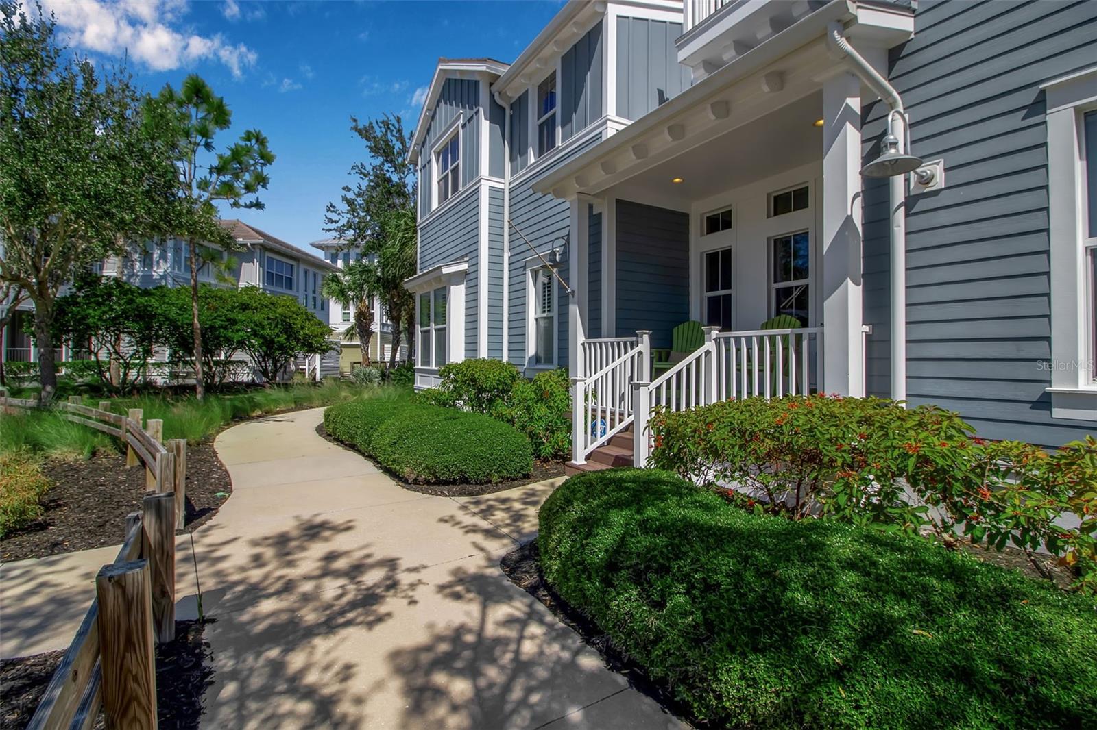 MANGROVE WALK ON HARBOUR ISLE PH 1 - Residential