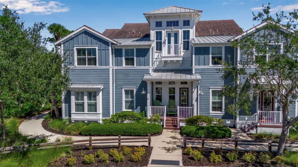 Photo of 321 Sapphire Lake Drive #202, Bradenton, FL 34209 (MLS # A4667327)