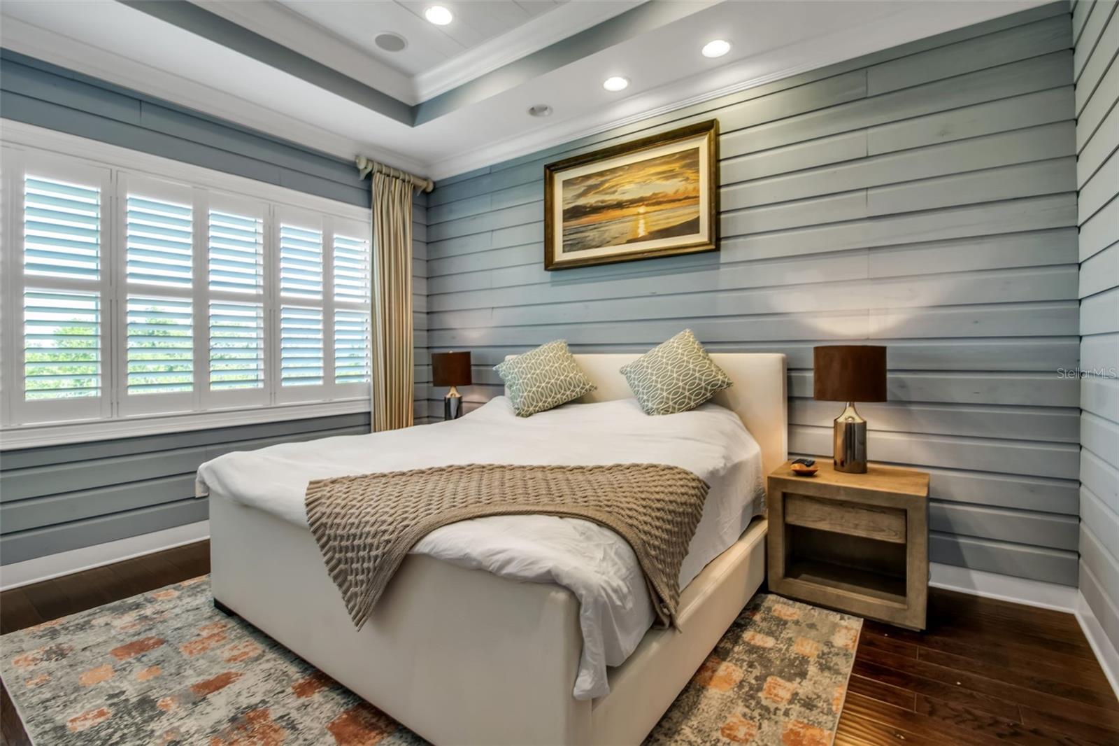 MANGROVE WALK ON HARBOUR ISLE PH 1 - Residential