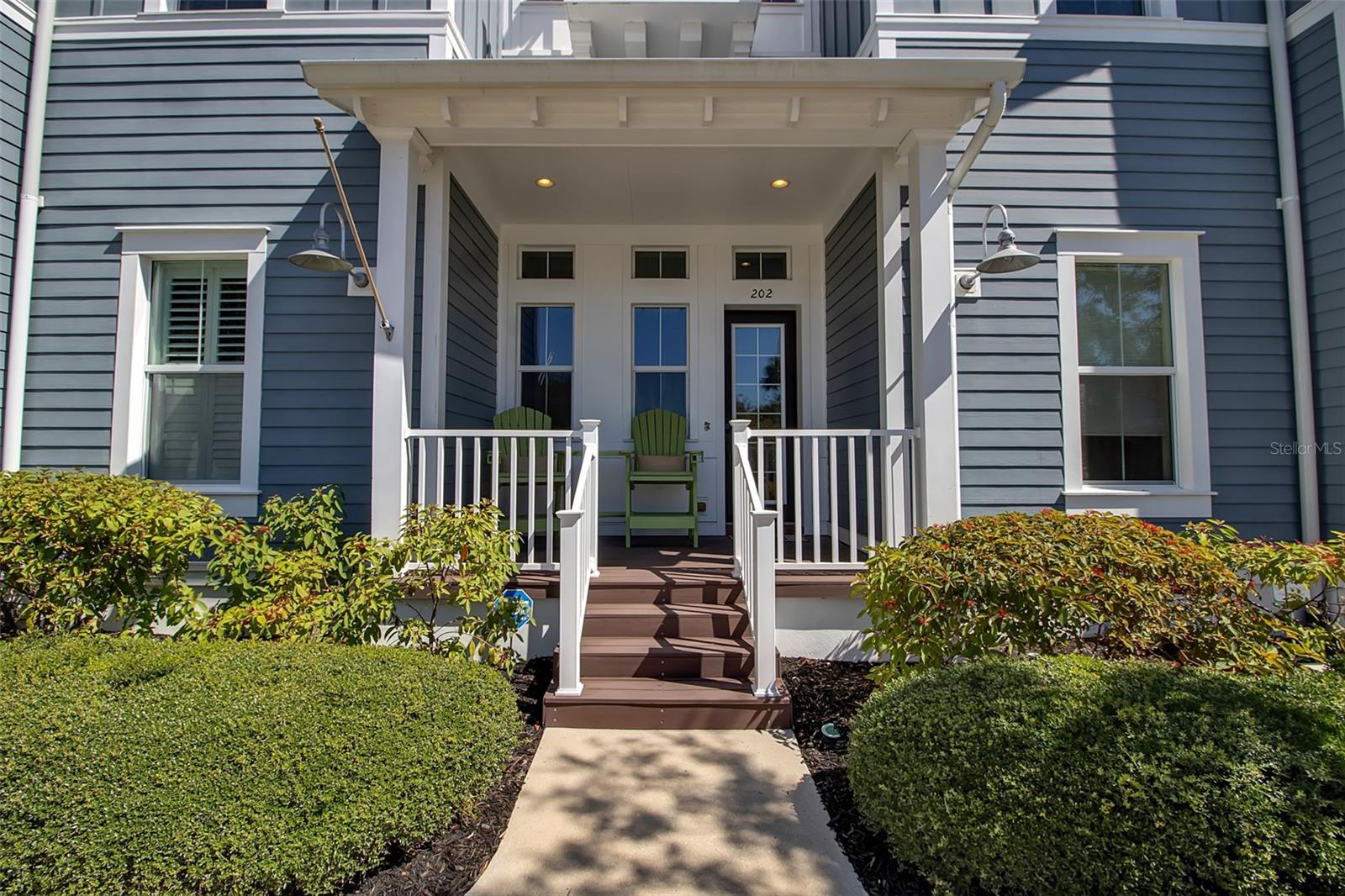 MANGROVE WALK ON HARBOUR ISLE PH 1 - Residential