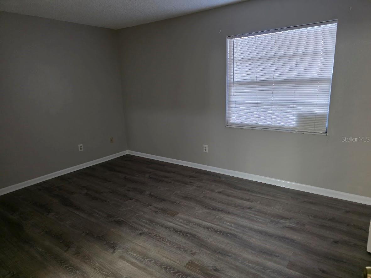 PINE LAKE SEC B UNIT ONE - Residential Lease